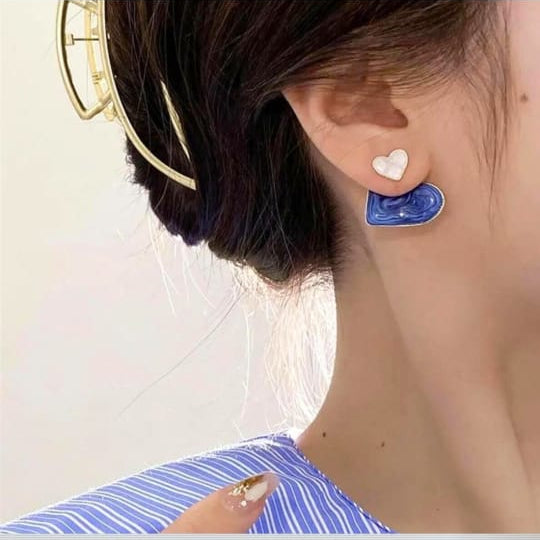 BlueBond Hearts Stud Earring