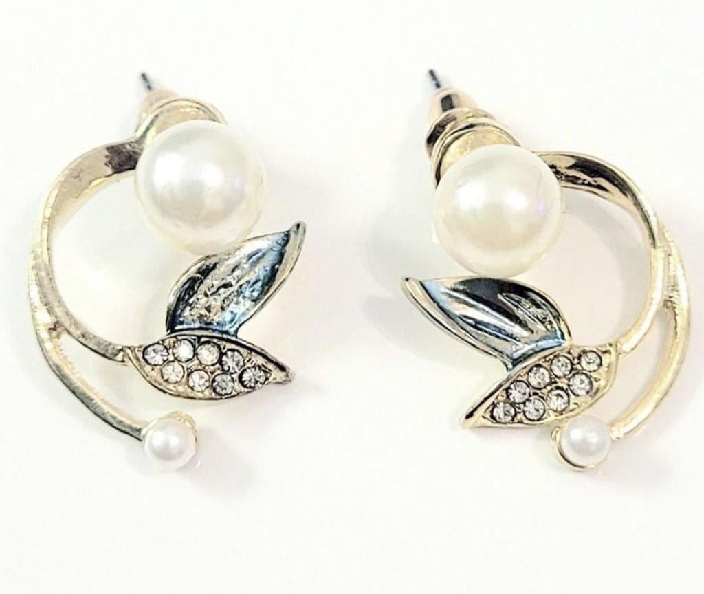 Aqua Gleam Earrings Stud