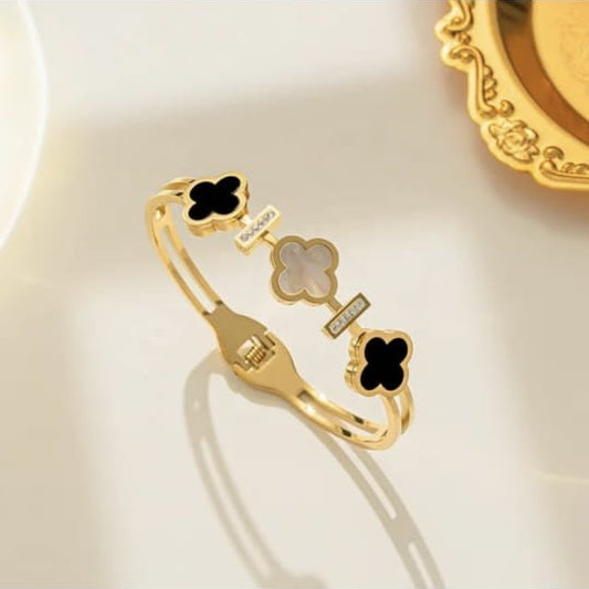 Clover Mist Bracelet