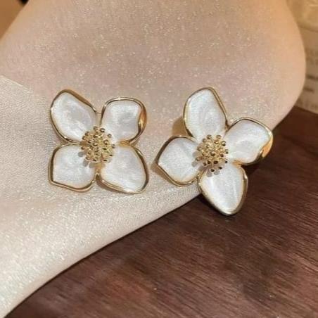 Enamel Delicate Flower Earring