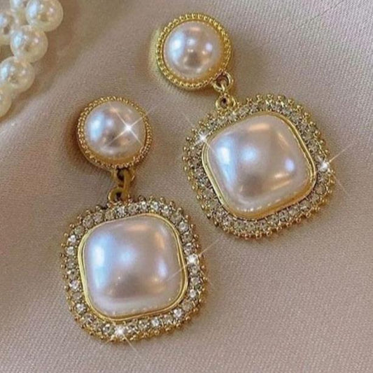 Sophia Pearl Drop Earring